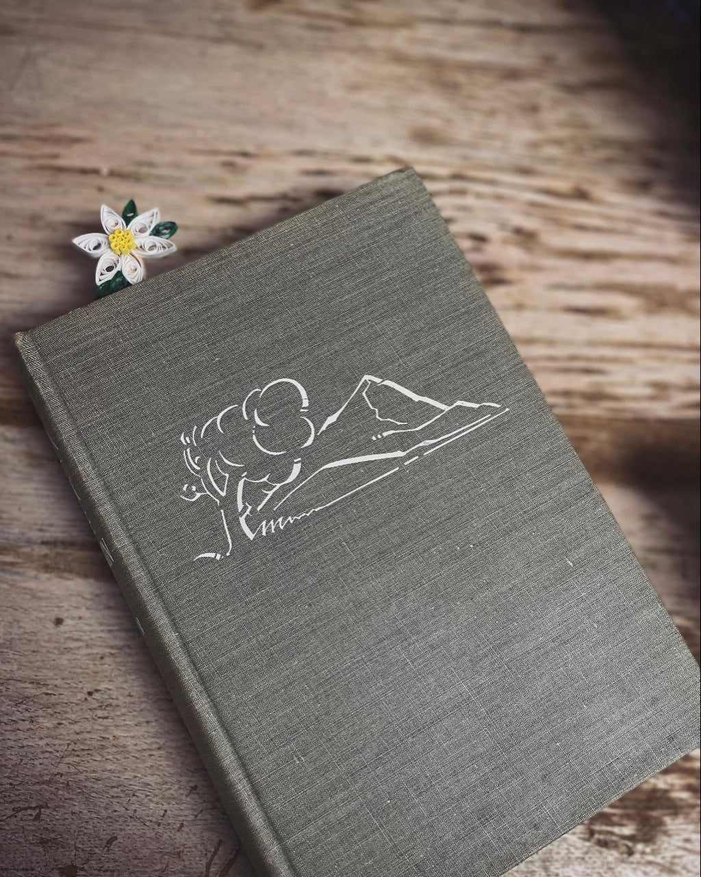 Daisy Bookmark