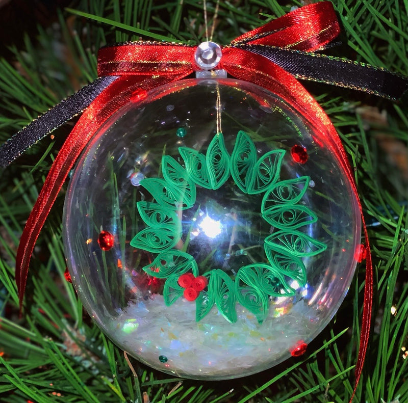 Snowy Wreath Quilled Ornament