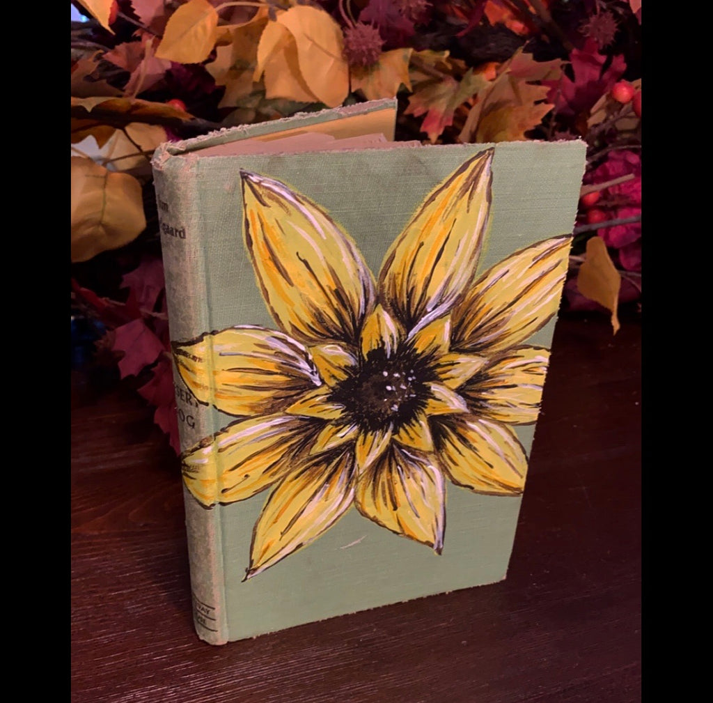 Sweet Sunflower Folded Book