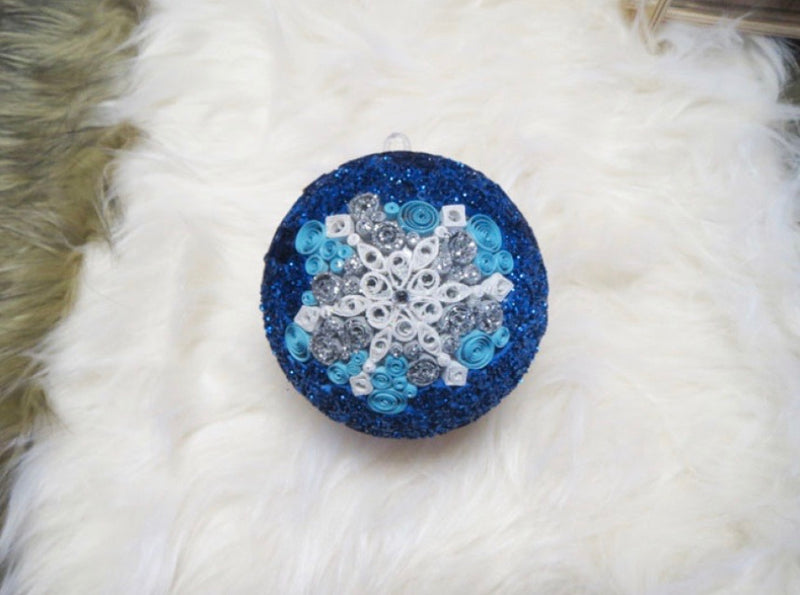 Sparkly Snowflake Quilled Ornament